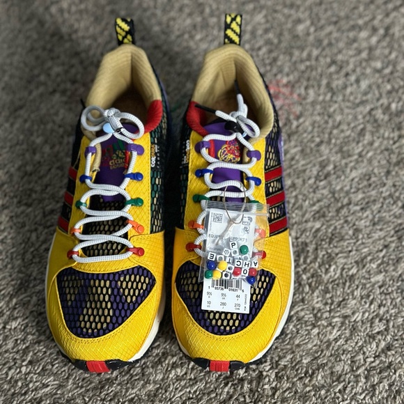 Men’s Adidas Sneakers Size 10&12 - Picture 1 of 5